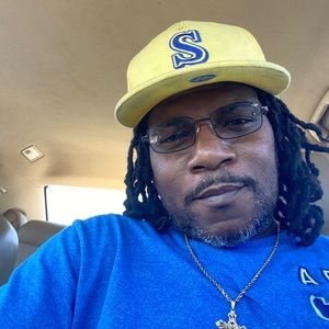 Meet your Posher, Fred